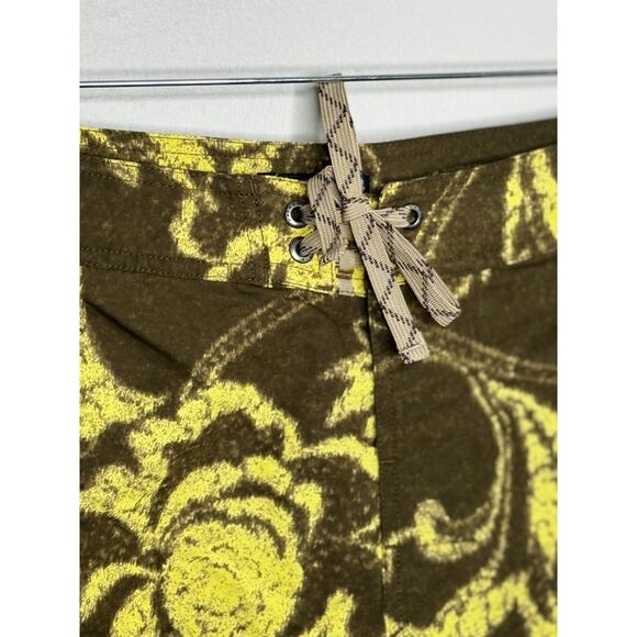 Patagonia Men’s Swim Trunks Baroque Floral Print | Surf Outdoor Core | 34 - Picture 3 of 5